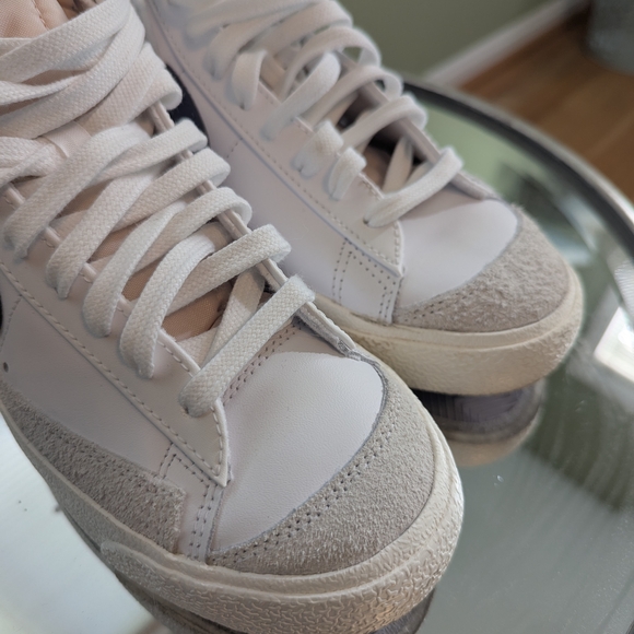 Nike Blazer Mid Vintage White Navy Sneakers - Picture 5 of 6